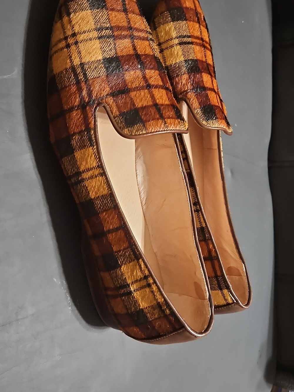 ANTONIO MELANI Yellow and Brown Plaid Calf Hair Women's Loafers Size 9 - Picture 4 of 13